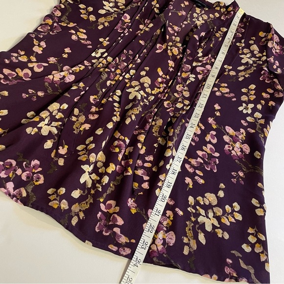 Lands' End Women's Floral Tie Neck Short Sleeve Blouse Purple Size 8P - Picture 10 of 10